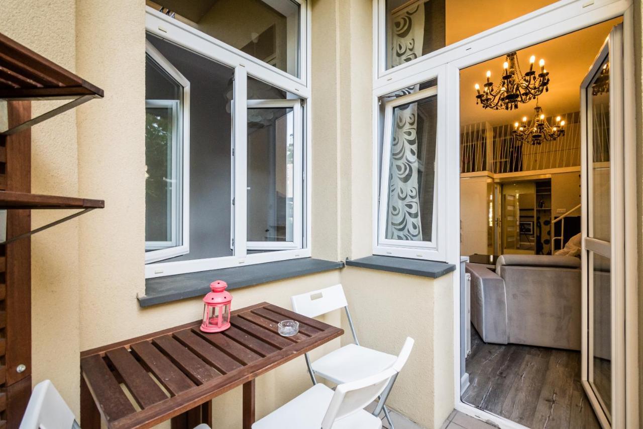 Apartament Glamour Konarskiego Wawelofts Krasków Exterior foto